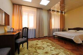 Гостиница Симбирск Ульяновск Двухместный с ванной-1
