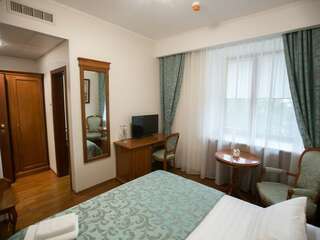 Гостиница Симбирск Ульяновск Двухместный стандарт с одной большой кроватью-1